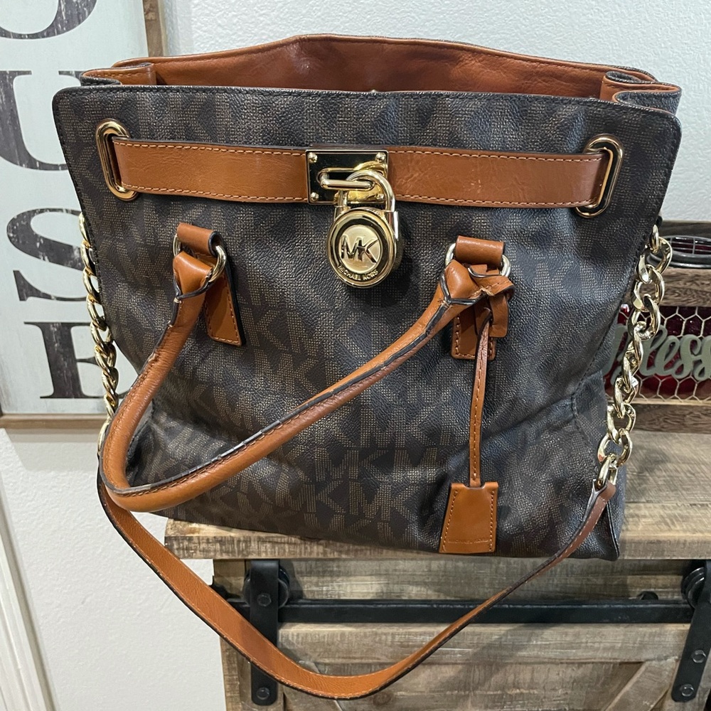 Michael Kors shoulder purse